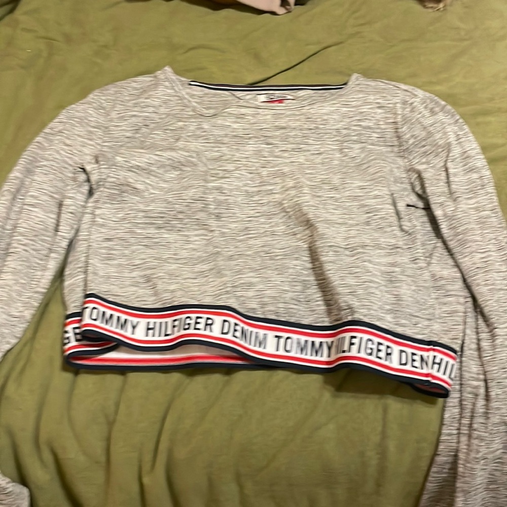 Tommy Hilfiger cropped long sleeve t